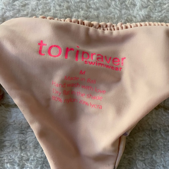 Tori Praver Medium bottoms! - Picture 4 of 4